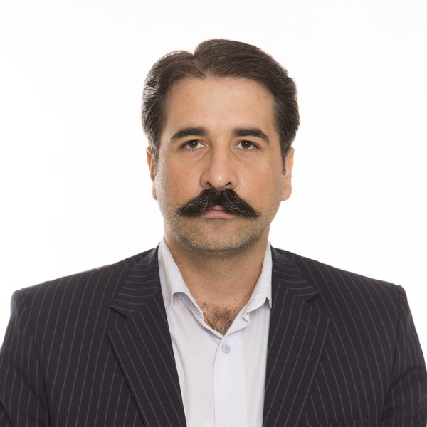 محسن نقی زاده